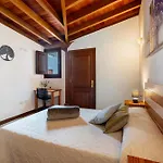Semesterbostad Casa Frente Al Mar La Ponderosa